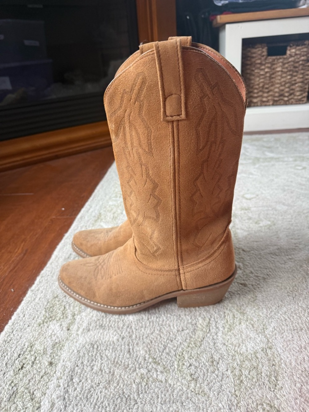 Laredo Tan Leather Cowboy Boots - Picture 3 of 7